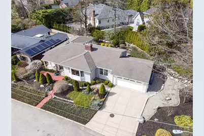 12 Coldbrook Court, Cranston, RI 02920 - Photo 2