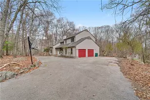 26 Trout Brook Ln, Scituate, RI 02831 - Photo 2