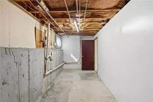 10 Henry St, Providence, RI 02909 - Photo 24