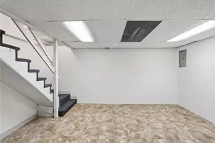 10 Henry St, Providence, RI 02909 - Photo 22