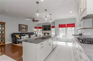 17 Carnival Terrace, West Warwick, RI 02893 - Photo 8