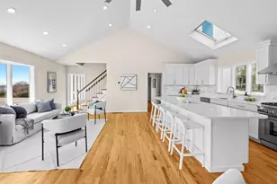 95 Holman St, Portsmouth, RI 02871 - Photo 6
