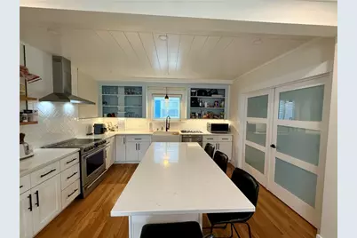 31 Slocum Street, Newport, RI 02840 - Photo 2