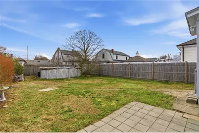 49 Harcourt Avenue, Pawtucket, RI 02861 - Photo 32