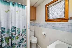 446 Lake Washington Dr, Glocester, RI 02814 - Photo 16