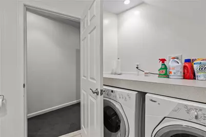 189 Laurel Avenue #189, Providence, RI 02906 - Photo 36