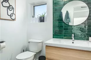 64 Battey St, Providence, RI 02903 - Photo 36