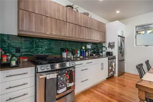 64 Battey St, Providence, RI 02903 - Photo 26