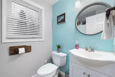 69 Walden Way, Cranston, RI 02921 - Photo 22