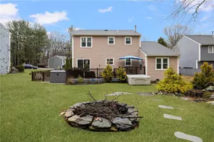 69 Walden Way, Cranston, RI 02921 - Photo 40