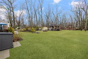 69 Walden Way, Cranston, RI 02921 - Photo 42