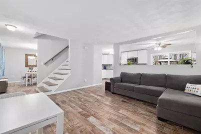 69 Walden Way, Cranston, RI 02921 - Photo 12