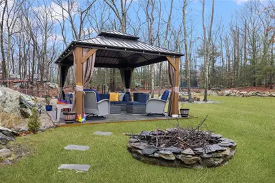 69 Walden Way, Cranston, RI 02921 - Photo 44