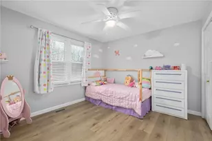 69 Walden Way, Cranston, RI 02921 - Photo 30