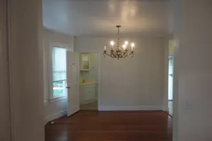 39 E Bowery St, Newport, RI 02840 - Photo 10