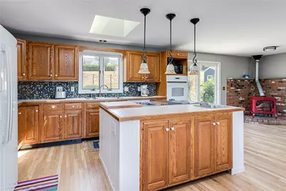 22 Jh Dwyer Drive, Middletown, RI 02842 - Photo 10