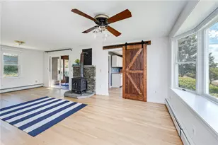 22 J H Dwyer Dr, Middletown, RI 02842 - Photo 18
