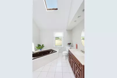 22 Jh Dwyer Drive, Middletown, RI 02842 - Photo 30