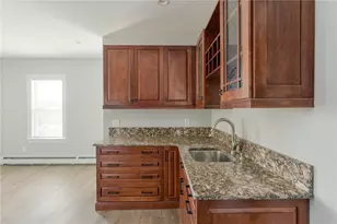 59 Fairlawn Ave, Woonsocket, RI 02895 - Photo 10