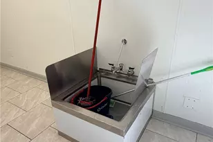 962 Atwells Ave, Providence, RI 02909 - Photo 8