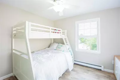 663 Aquidneck Avenue, Middletown, RI 02842 - Photo 14