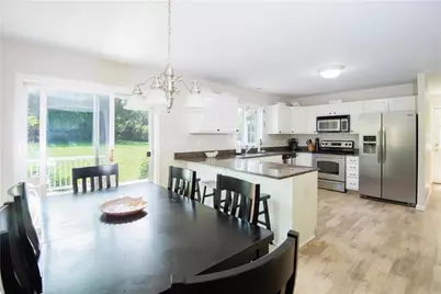 663 Aquidneck Avenue, Middletown, RI 02842 - Photo 8