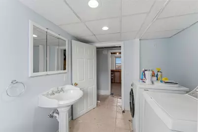 84 North View Avenue, Cranston, RI 02920 - Photo 40