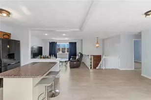 84 N View Ave, Cranston, RI 02920 - Photo 32