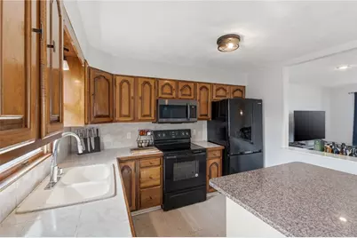 84 North View Avenue, Cranston, RI 02920 - Photo 36