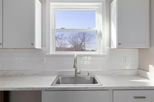 36 Kinnicutt Ave, Warren, RI 02885 - Photo 30