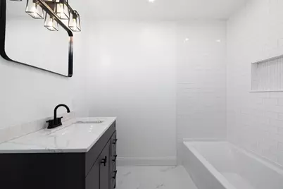 36 Kinnicutt Avenue, Warren, RI 02885 - Photo 8