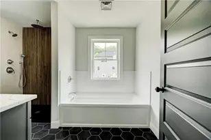 212 St Louis Ave, Woonsocket, RI 02895 - Photo 20