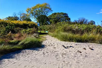 25 Webb Avenue, Warwick, RI 02889 - Photo 32