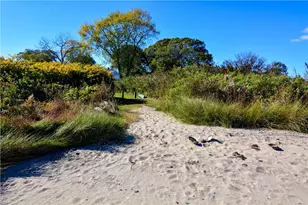 25 Webb Ave, Warwick, RI 02889 - Photo 32