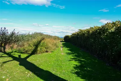 25 Webb Avenue, Warwick, RI 02889 - Photo 28