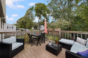 25 Webb Ave, Warwick, RI 02889 - Photo 12