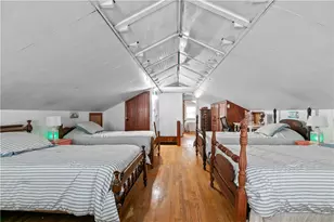 2 Cliff Ave, Newport, RI 02840 - Photo 22