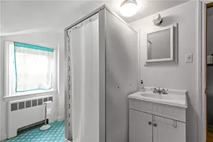 2 Cliff Ave, Newport, RI 02840 - Photo 24