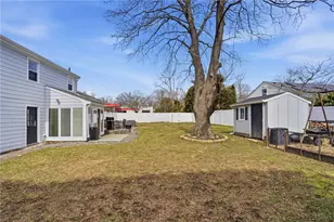 1270 Hope St, Bristol, RI 02809 - Photo 38