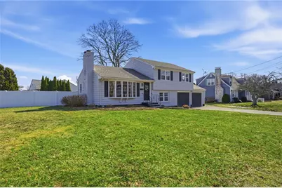 1270 Hope Street, Bristol, RI 02809 - Photo 2