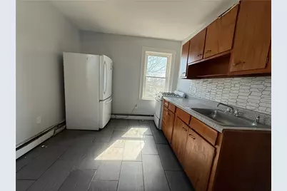 188 Waterman Avenue, East Providence, RI 02914 - Photo 2