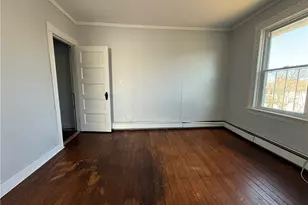 188 Waterman Ave, East Providence, RI 02914 - Photo 4