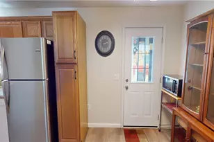 22 Vernon St, Providence, RI 02903 - Photo 16