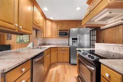 30 Maywood Road, Narragansett, RI 02882 - Photo 40