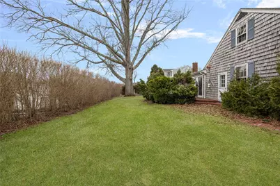 30 Maywood Road, Narragansett, RI 02882 - Photo 10