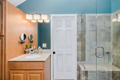 235 Lippitt Avenue, Cranston, RI 02921 - Photo 26