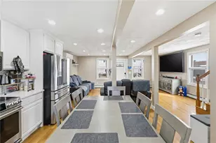 12 Sedan St, Providence, RI 02904 - Photo 4