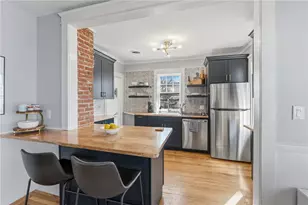 68 Packard Ave, Warwick, RI 02886 - Photo 12