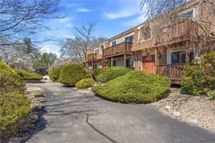 27 School St, Westerly, RI 02891 - Photo 16
