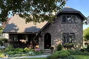 68 Sachuest Way, Middletown, RI 02842 - Photo 2